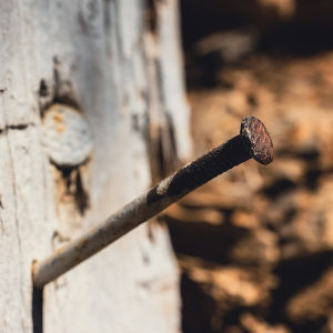 Preguntas y respuestas sobre clavos y martillos