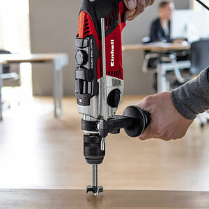 Comparativa de taladros percutores con cable y batería de la marca Einhell